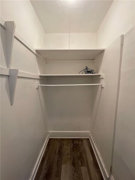 Building Photo - 139 N Water Ave