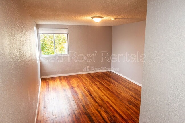 Building Photo - 1116 N 4th St