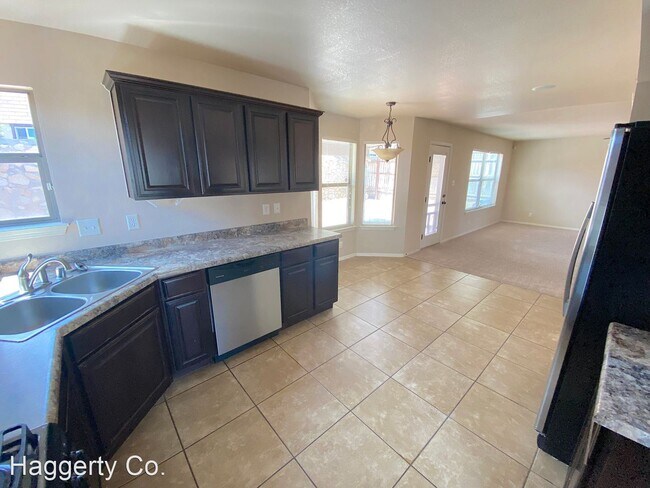 Building Photo - 4 br, 3 bath House - 11201 - Duster Dr.