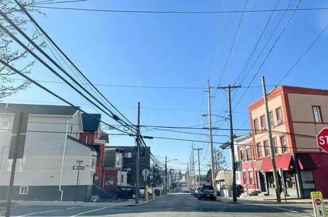 Building Photo - 3900 Liberty Ave