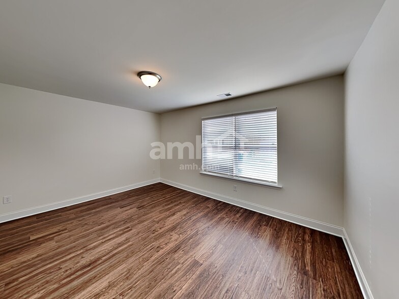 Building Photo - 1310 Ashlyn Ct