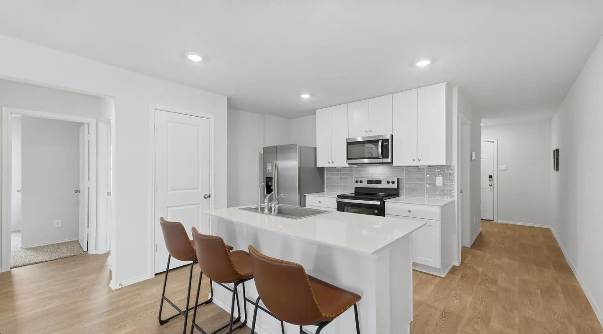 Building Photo - 303 Wild Goose Dr