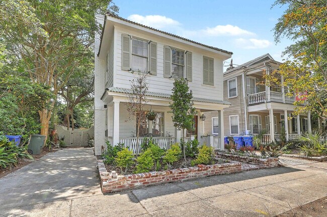 Building Photo - 49 Pitt St