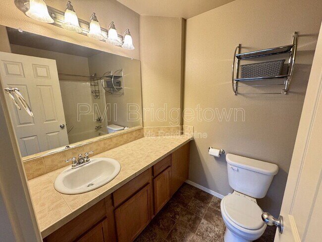 Building Photo - 1460 NE Redspire Ln