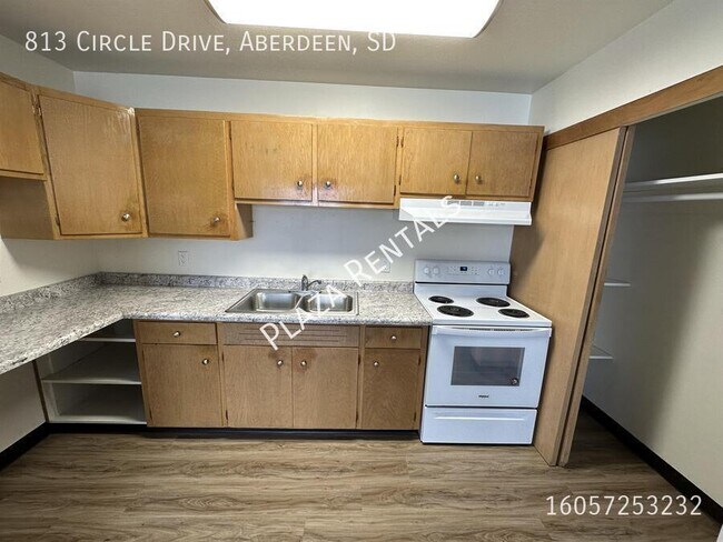 Building Photo - 2119 4th Ave SE