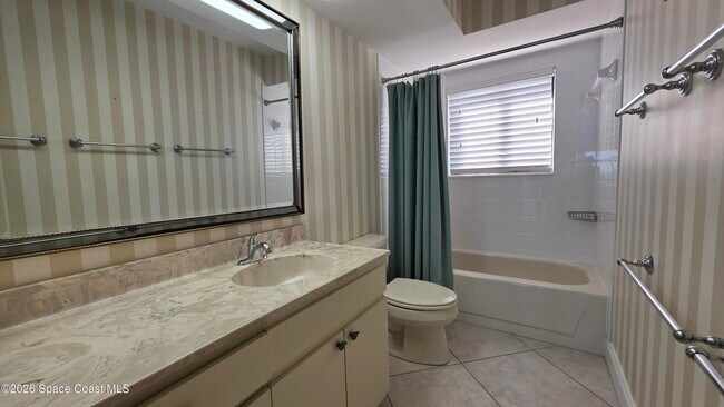 Building Photo - 3223 S Atlantic Ave