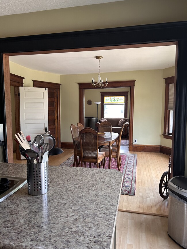 diningroom to livingroom - 1825 Taylor St NE