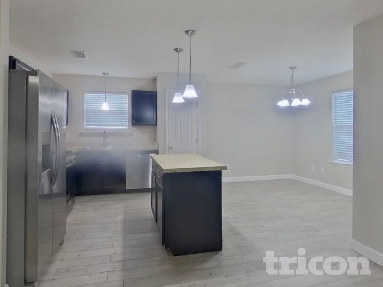 Building Photo - 77089 Crosscut Wy