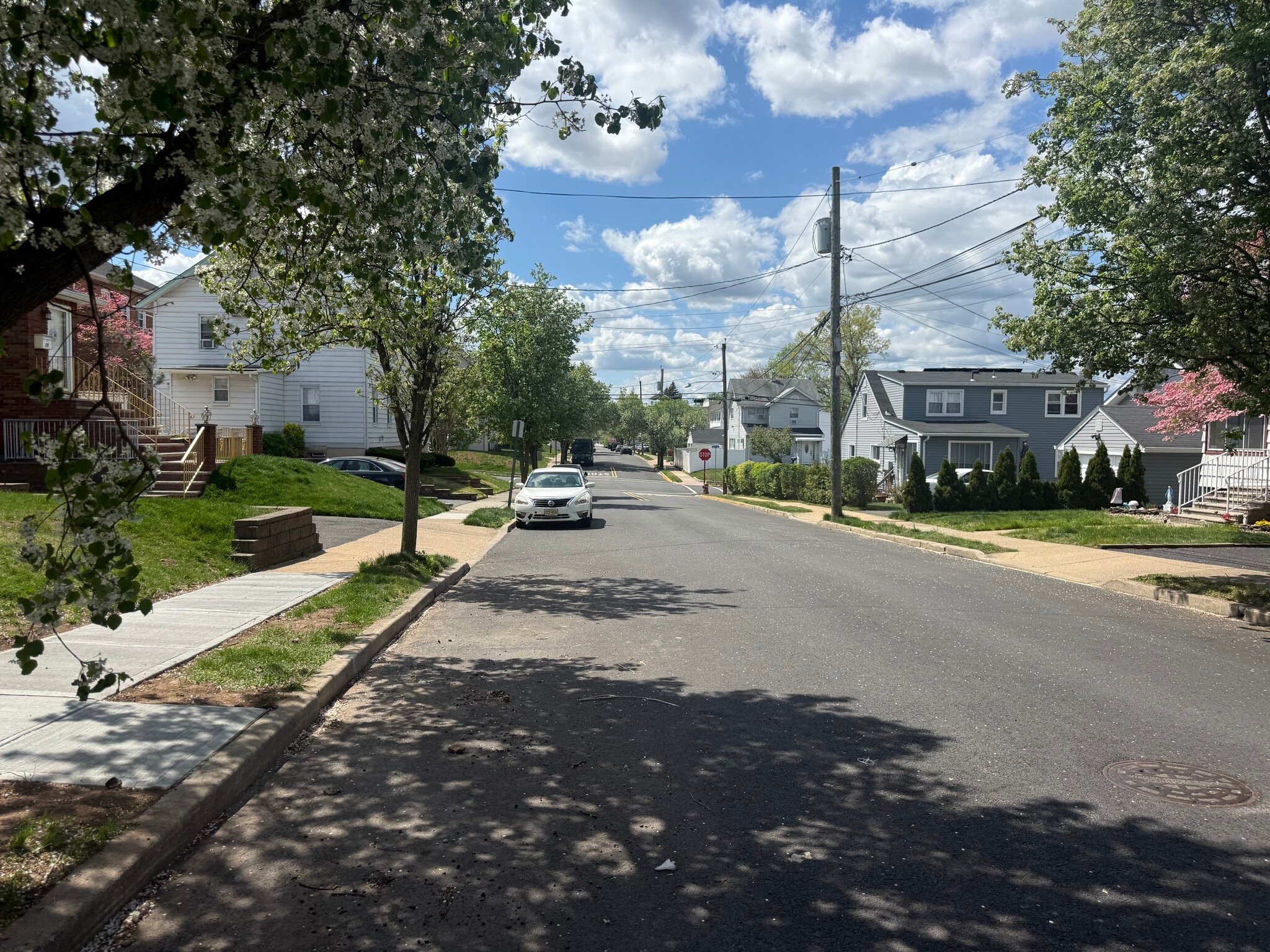 Building Photo - 13 Roosevelt Ave