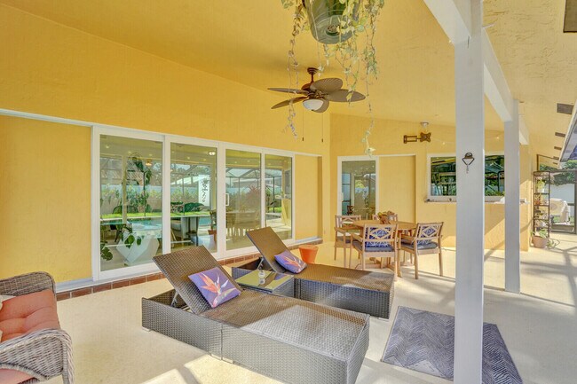 Building Photo - 1224 NW 15th St