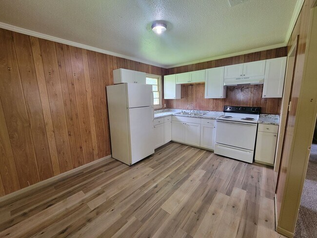 Building Photo - 1500 Arlington Ave