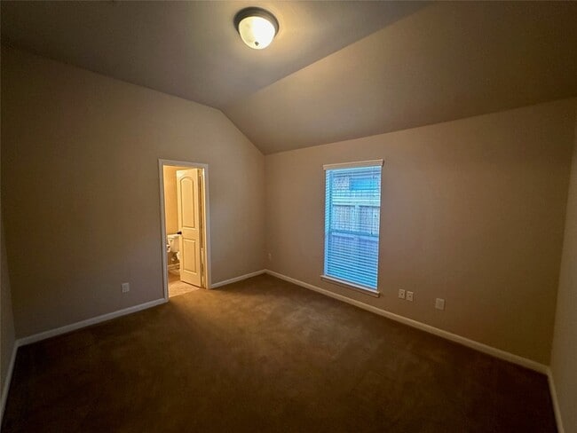 Building Photo - 2922 Firewalk Trace