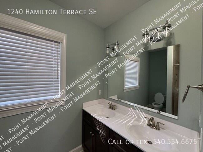 Building Photo - 1240 Hamilton Terrace SE