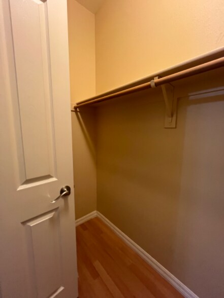 Building Photo - 8089 Villa Del Cielo St