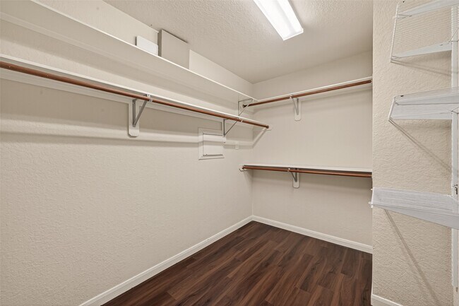 Building Photo - 12418 Shawwood Ct