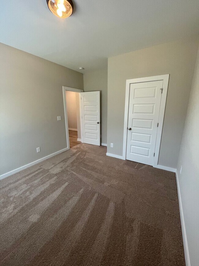 Building Photo - Home for Rent in Jasper, AL!!! Available to View with 48 Hour Notice!!! ***SIGN A 13 MONTH LEASE ...