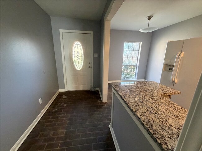 Building Photo - 5212 Arboles Dr