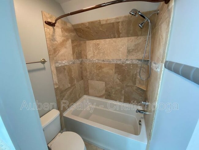 Building Photo - 602 Mariner Way