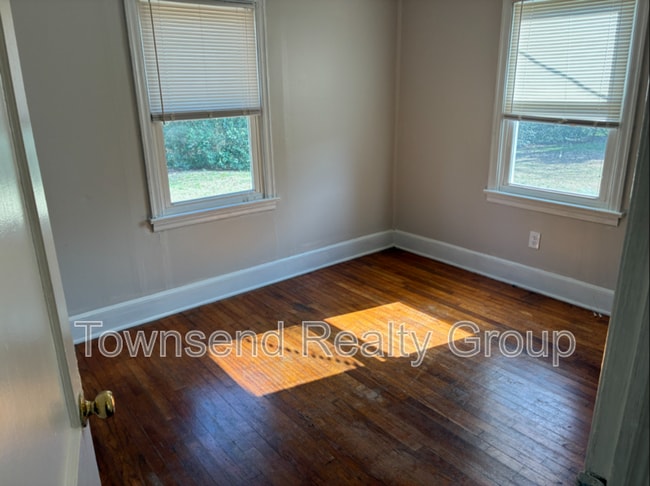 Building Photo - 2181 Culp Cir