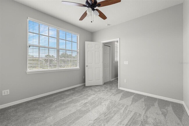 Building Photo - 509 S Matanzas Ave