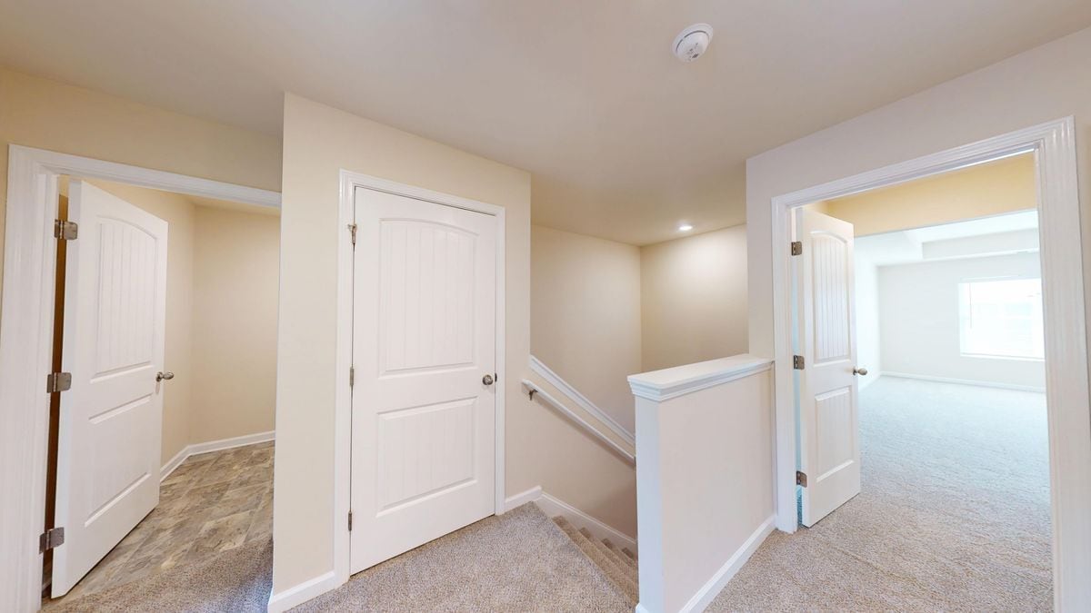 Building Photo - 5256 Barberry Ave