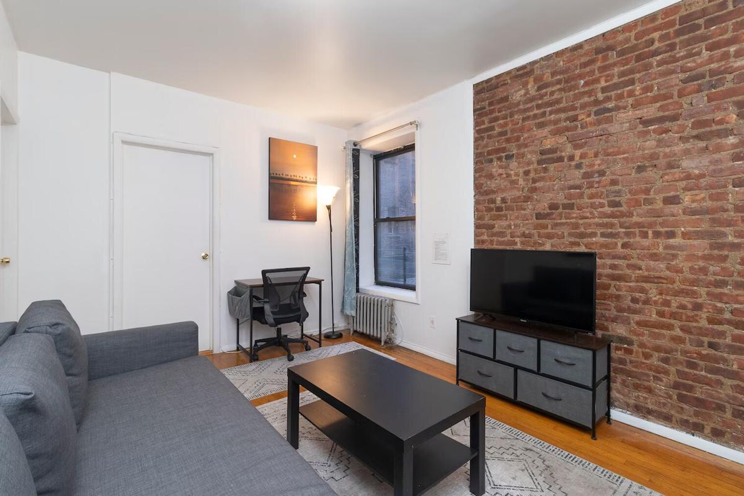 Building Photo - 1217 Park Ave