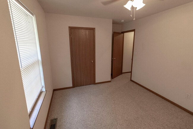 Building Photo - 1635 Bold Ruler Ct