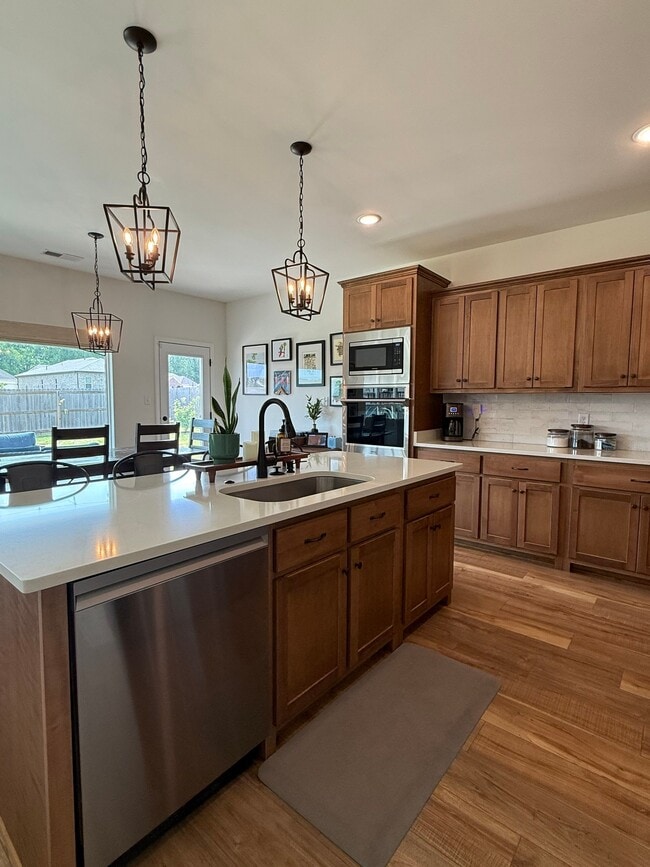 Building Photo - 176 Forsyth Ln