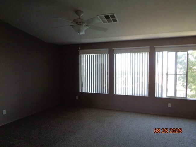 Building Photo - 6721 Princessa Dr