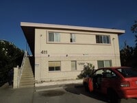Building Photo - 411 S 11th St