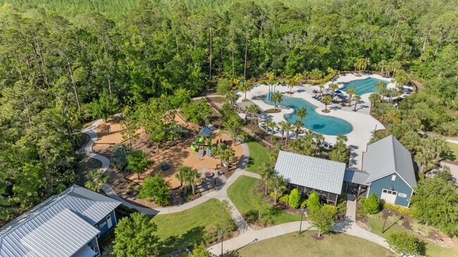 Building Photo - Stunning 4 BR + LOFT /2.5 BA/ 2 CG home in Gorgeous Bexley!