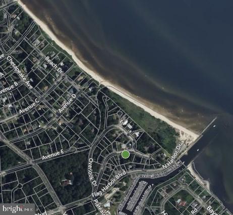 Building Photo - 1570 Overlook Dr