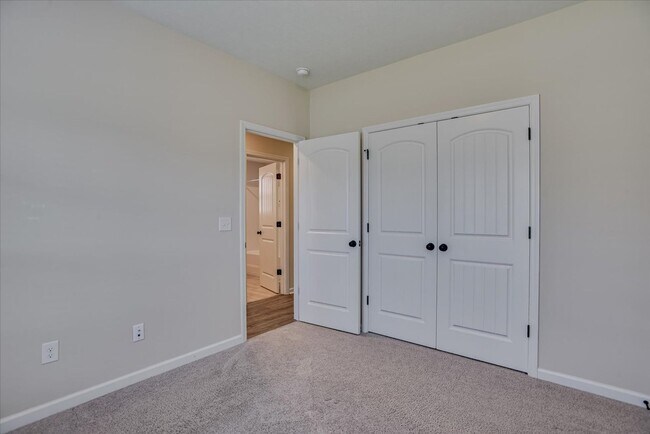 Building Photo - 5286 Copse Dr