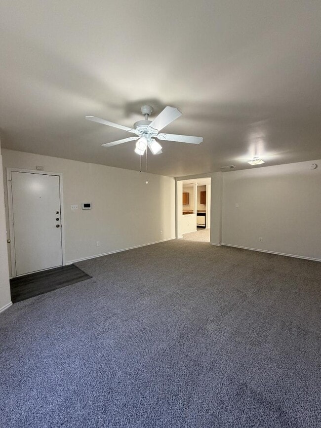 Building Photo - 9742 Misty Plain Dr