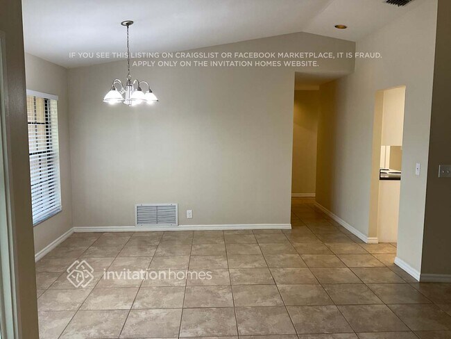 Building Photo - 1827 76th St W