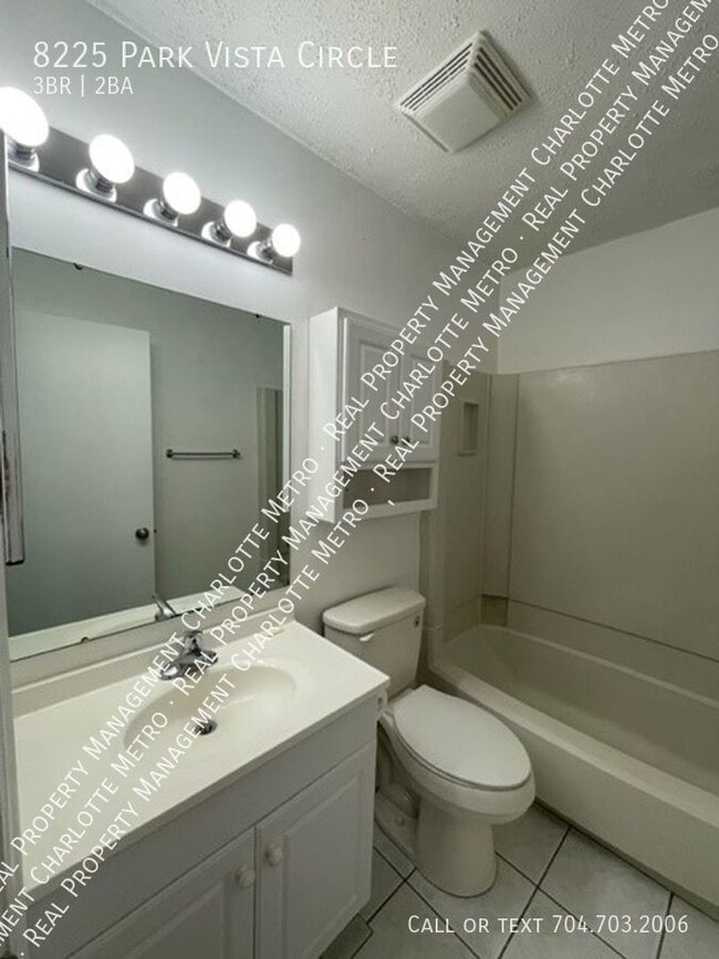 Building Photo - Great 3bd/2bth home in desirable Pineville...