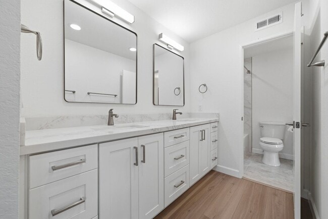 Building Photo - Remodeled Upstairs End Unit In Coral Gardens