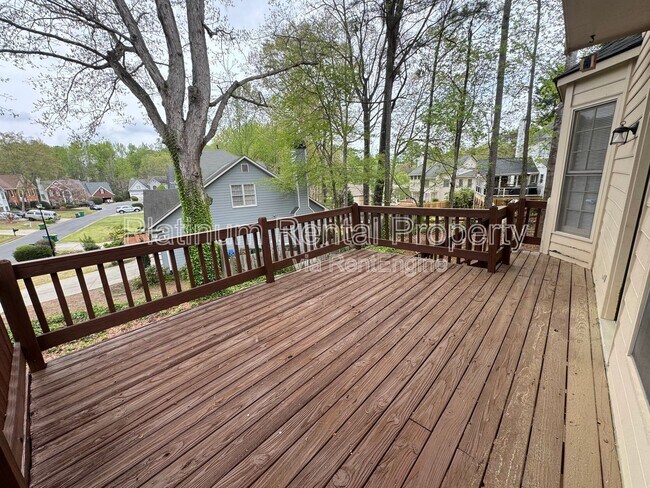 Building Photo - 11670 Dunhill Pl Dr