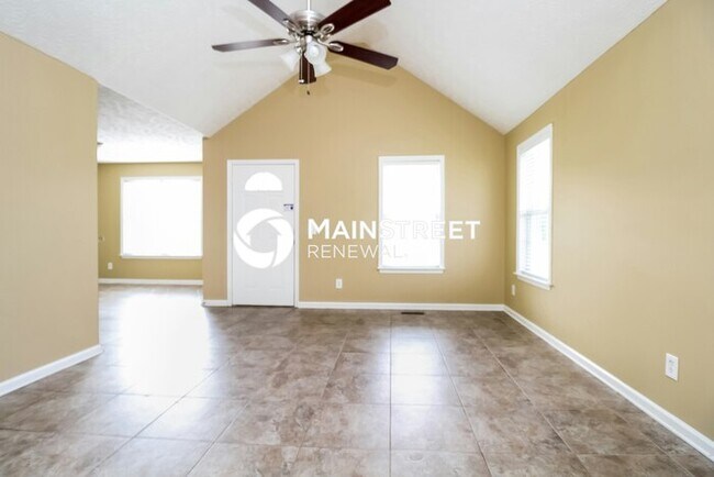 Building Photo - 3 Bedroom Pet-Friendly Home in La Vergne, TN with Main Street Renewal