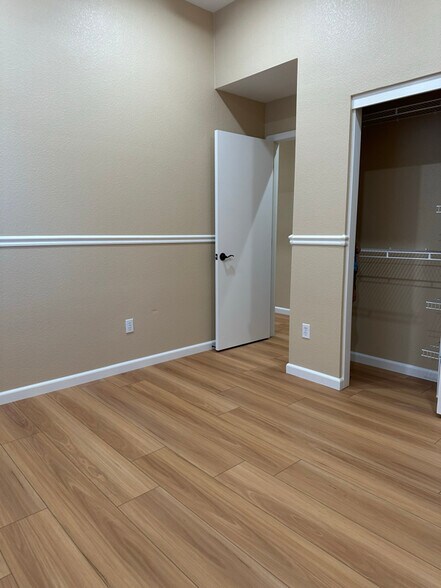 Building Photo - 2450 Martin Anthony Ct