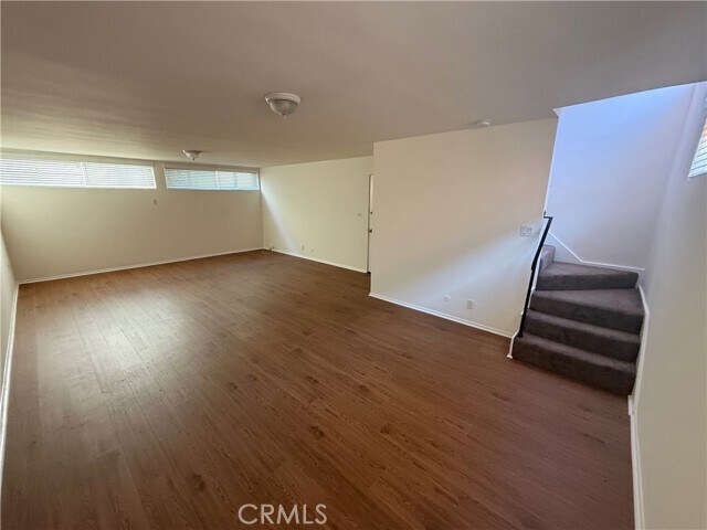 Building Photo - 1514 Engracia Ave