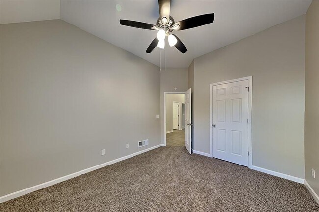 Building Photo - 2902 Grazing Bull Ct