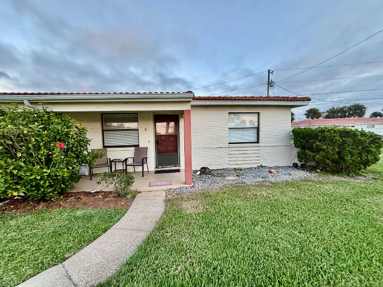 Building Photo - 24 Oriole Cir