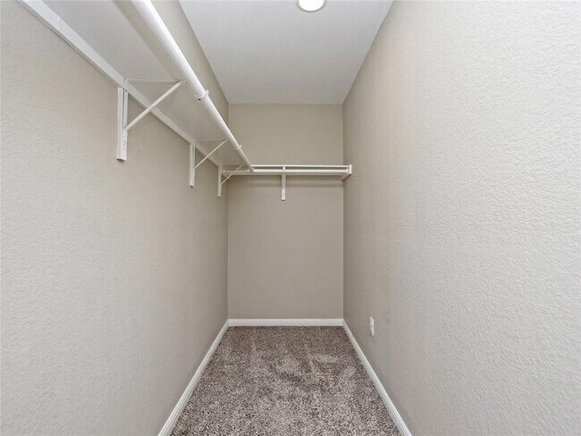 Building Photo - 7804 Diamond Trail