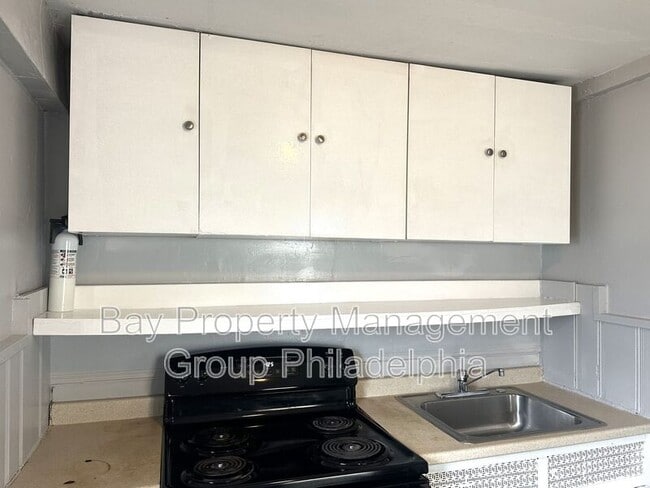 Building Photo - 229 Ridley Ave