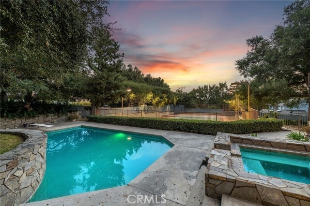 Building Photo - 533 E Sierra Madre Ave