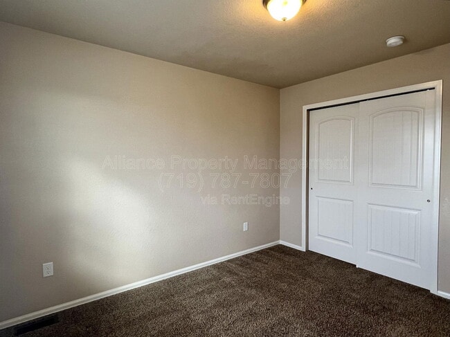 Building Photo - 7506 Red Creek View