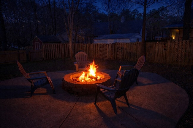 Building Photo - 46 Forest Trail Ct