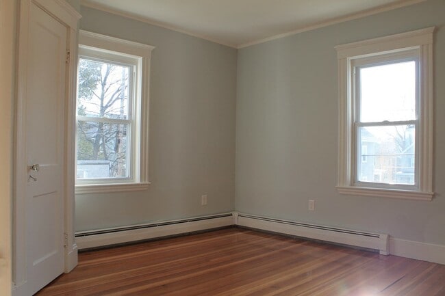 Building Photo - 1016 South St