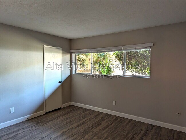 Building Photo - 5700 Baltimore Dr